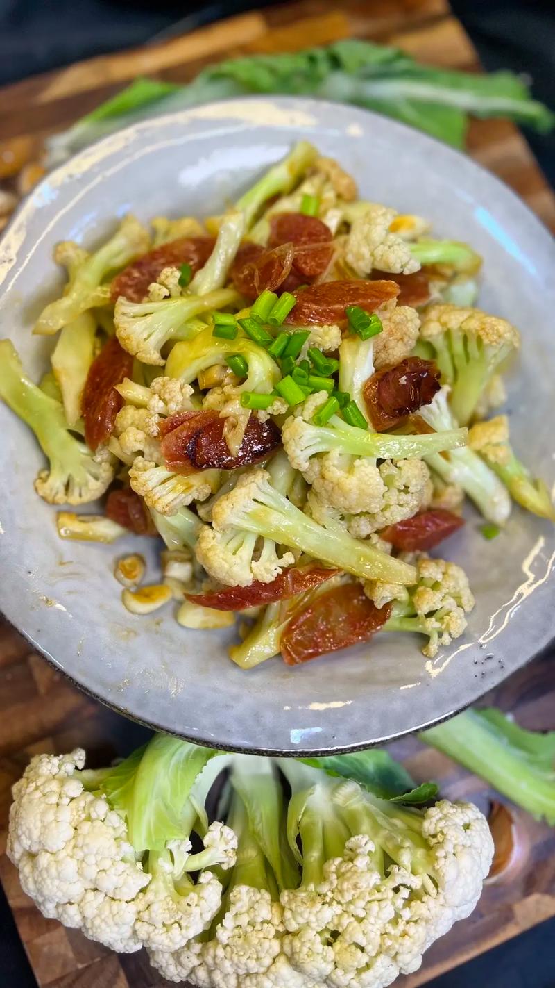 花菜炒腊肉的做法 花菜怎么做好吃
