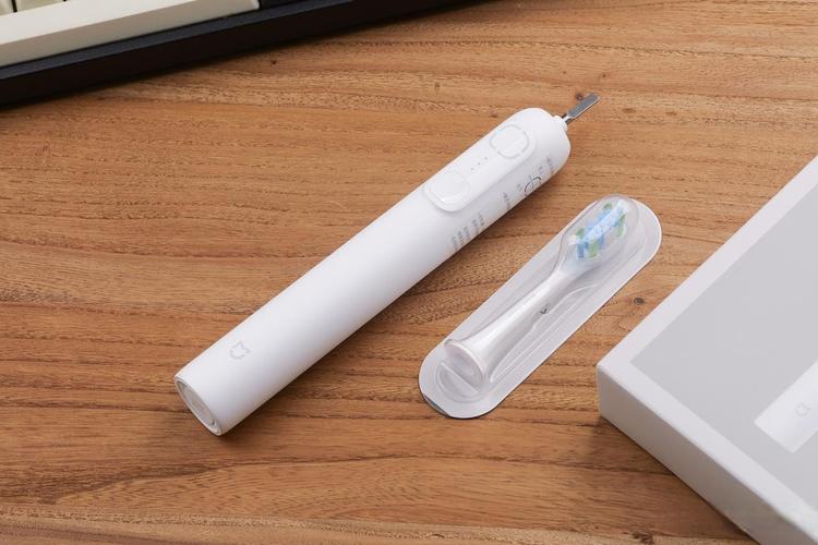 电动牙刷不震动了怎么办